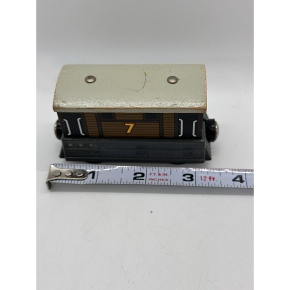 Thomas & Friends Wooden Railway Toby the Tram Engine Wood Train Car - Picture 5 of 5